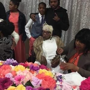 Meet your Posher, Lorenzo